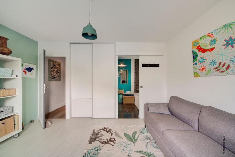 Maison - 216 m² - 6 pièces