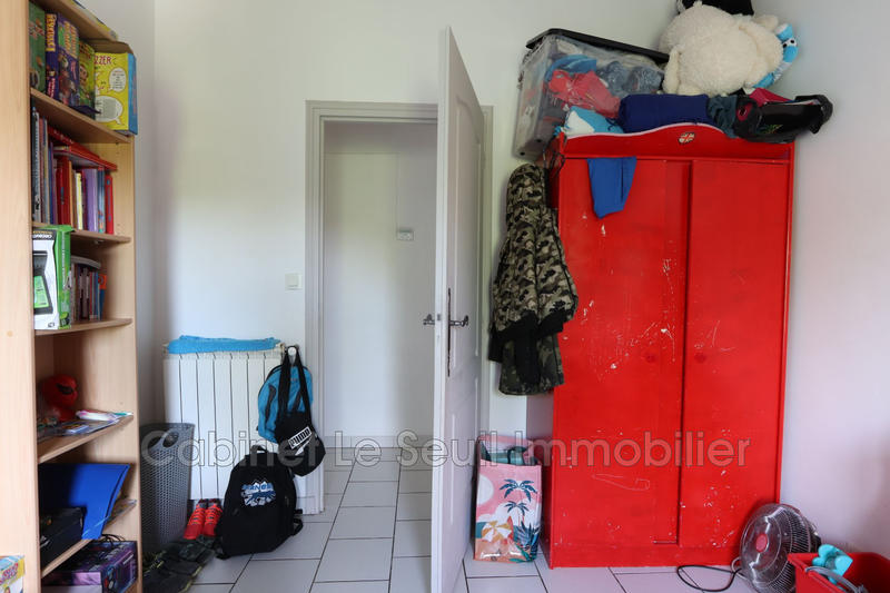 Maison - 216 m² - 10 pièces