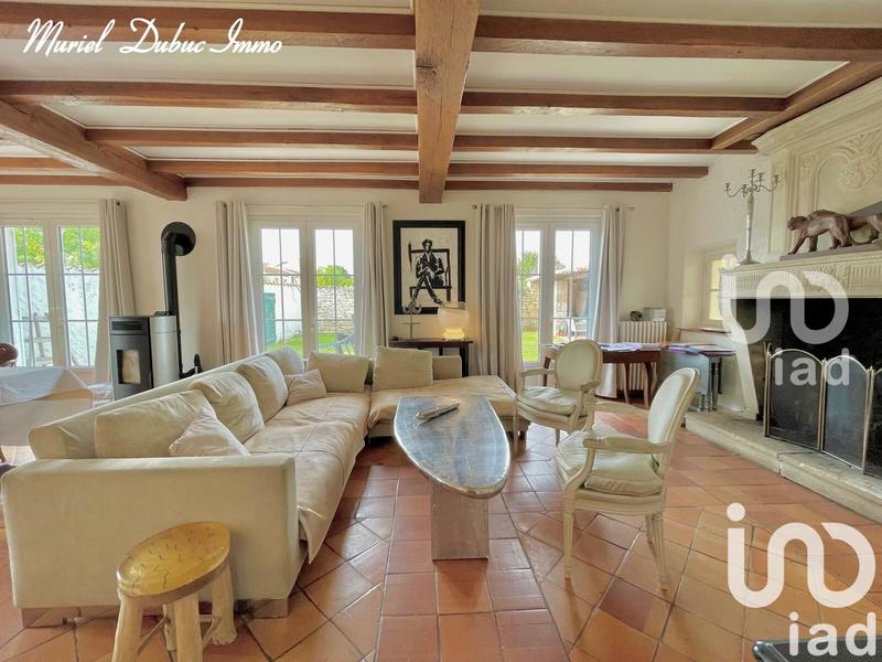 Maison - 245 m² - 12 pièces