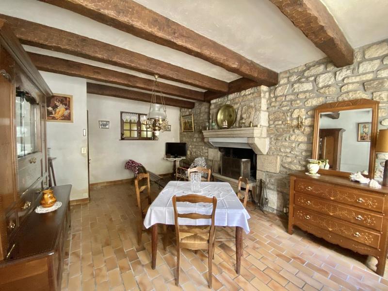 Maison - 300 m² - 13 pièces