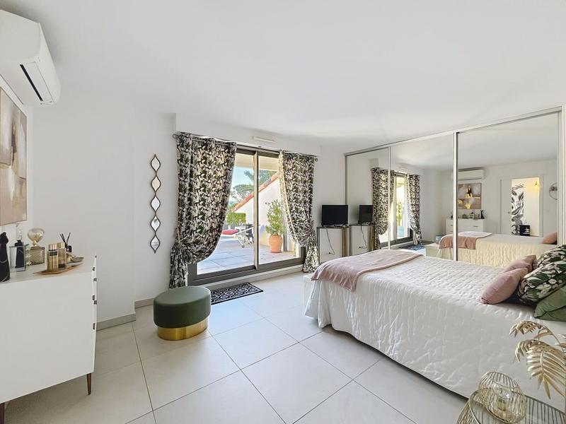 Appartement - 107 m² - 3 pièces