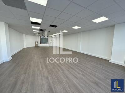 Bureau - 91 m²