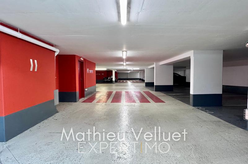 Parking / Garage - 22 m²