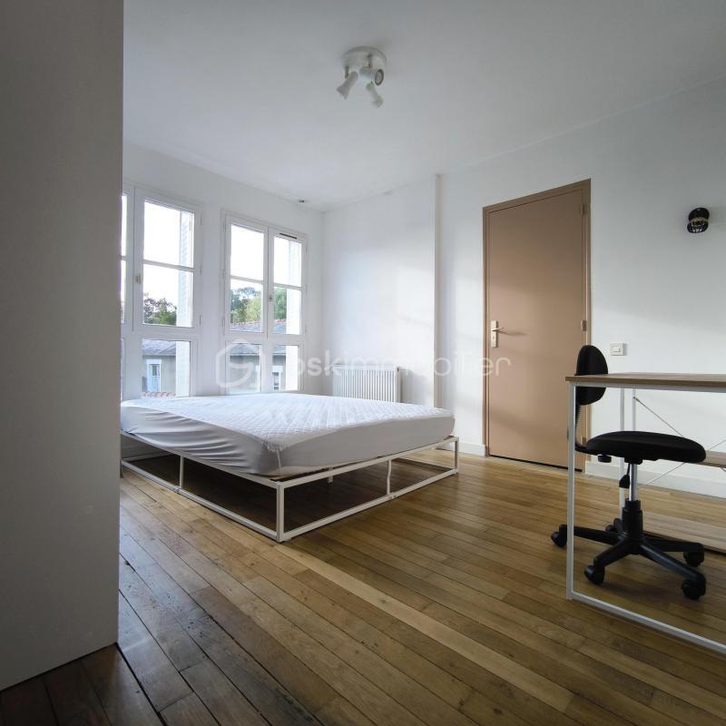 Maison - 192 m² - 10 pièces