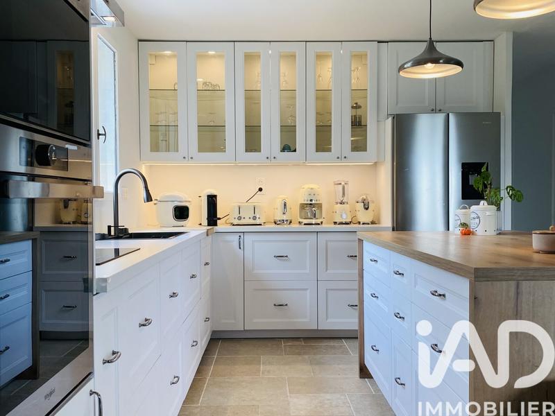 Maison - 150 m² - 7 pièces