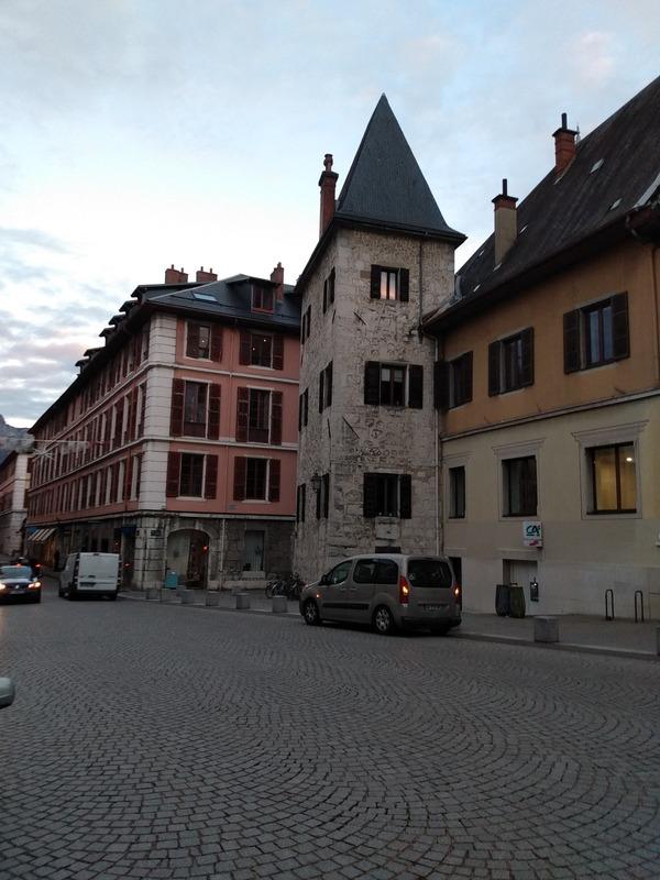 Bureau - 185 m² - 6 pièces