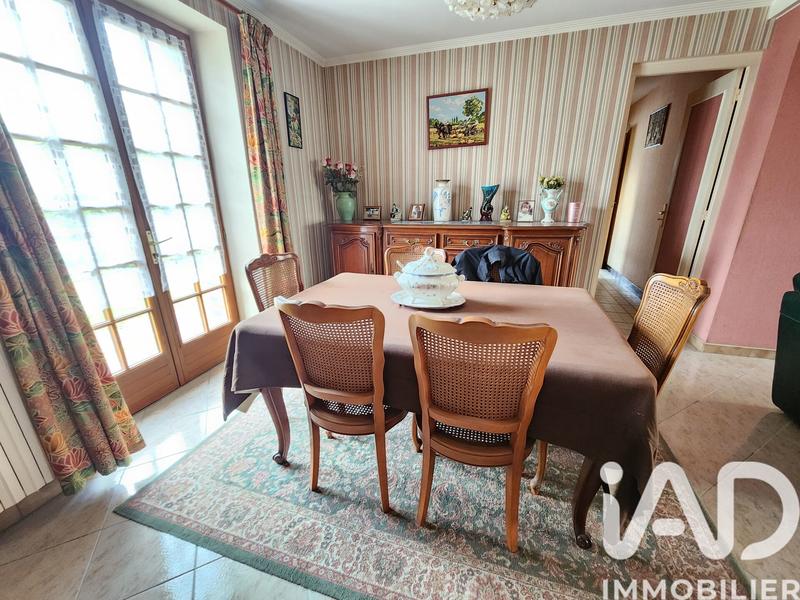 Maison - 143 m² - 5 pièces