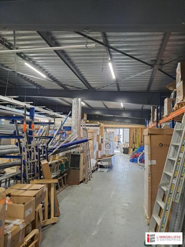 Local d'activité / Entrepôt - 1 090 m²