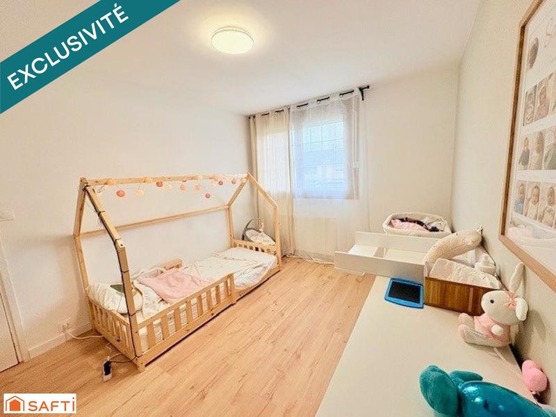 Maison - 92 m² - 5 pièces