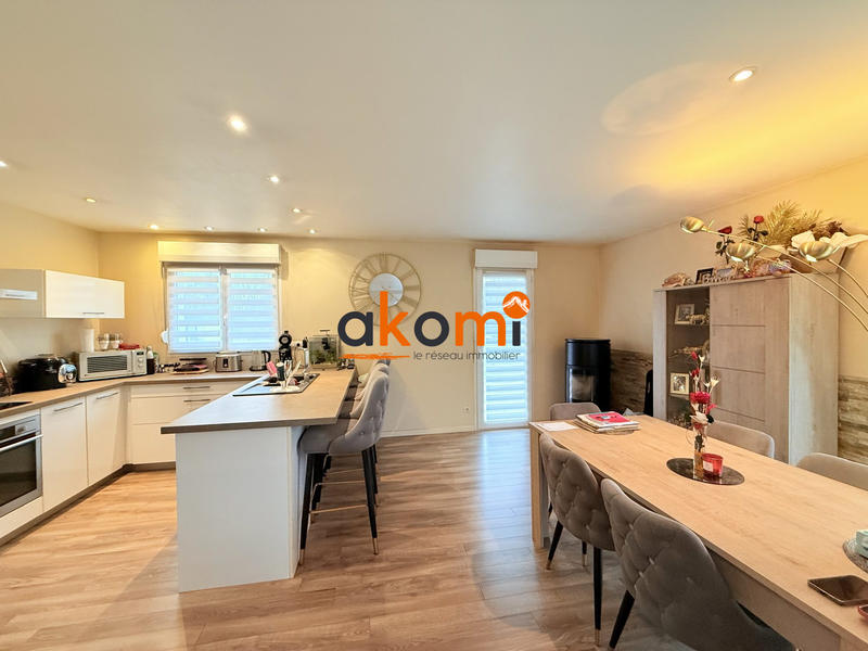 Maison - 103 m² - 4 pièces