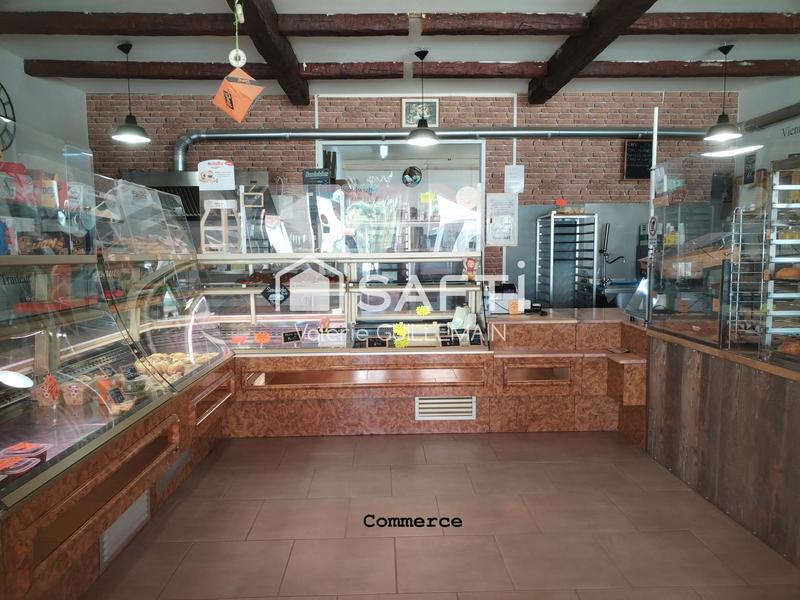 Maison - 200 m² - 5 pièces