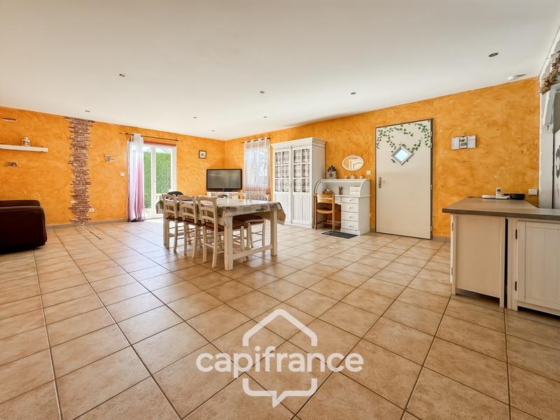 Maison - 101 m² - 5 pièces