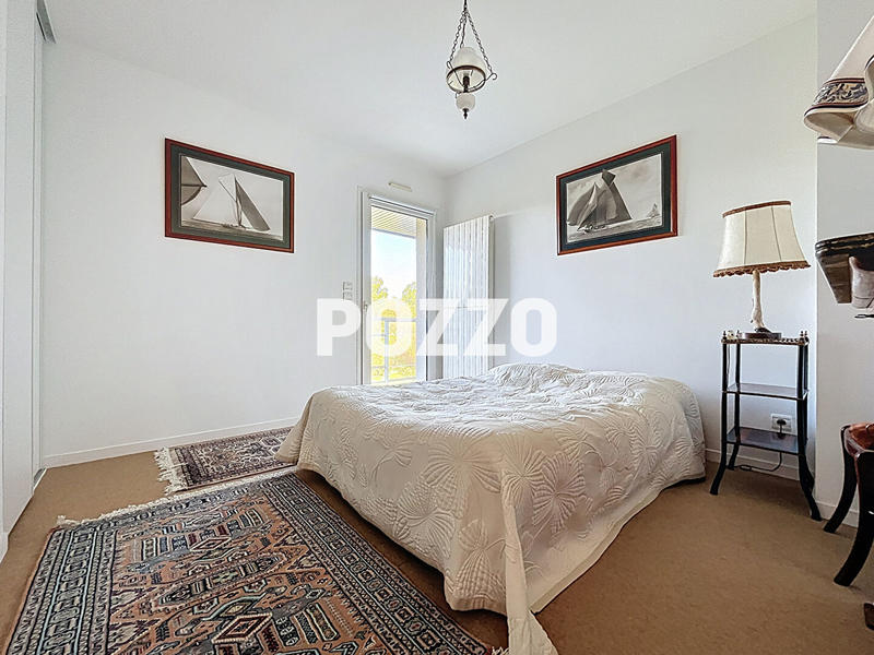 Maison - 200 m² - 6 pièces