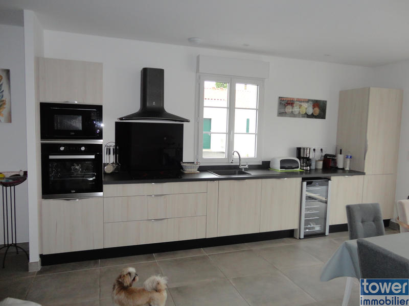 Maison - 102 m² - 4 pièces