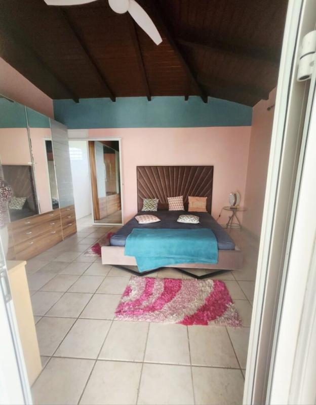 Maison - 192 m² - 5 pièces