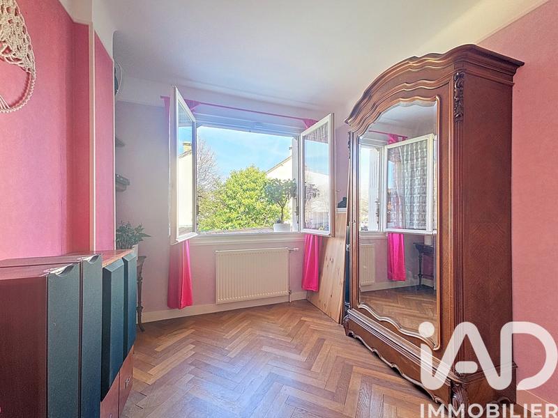 Maison - 97 m² - 5 pièces
