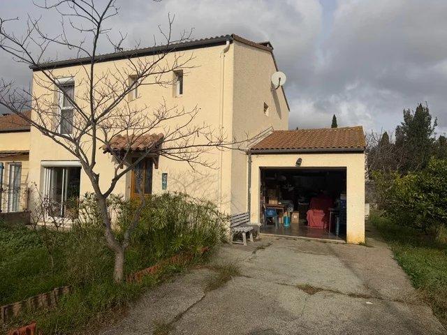 Maison - 94 m² - 4 pièces