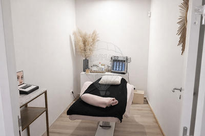 Magasins - 67 m² - 3 pièces