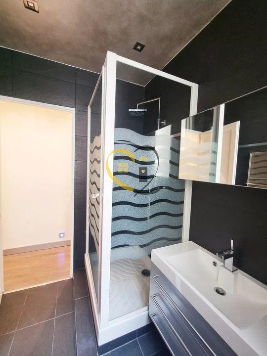 Appartement - 89 m² - 4 pièces