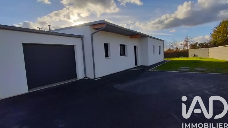 Maison - 95 m² - 4 pièces