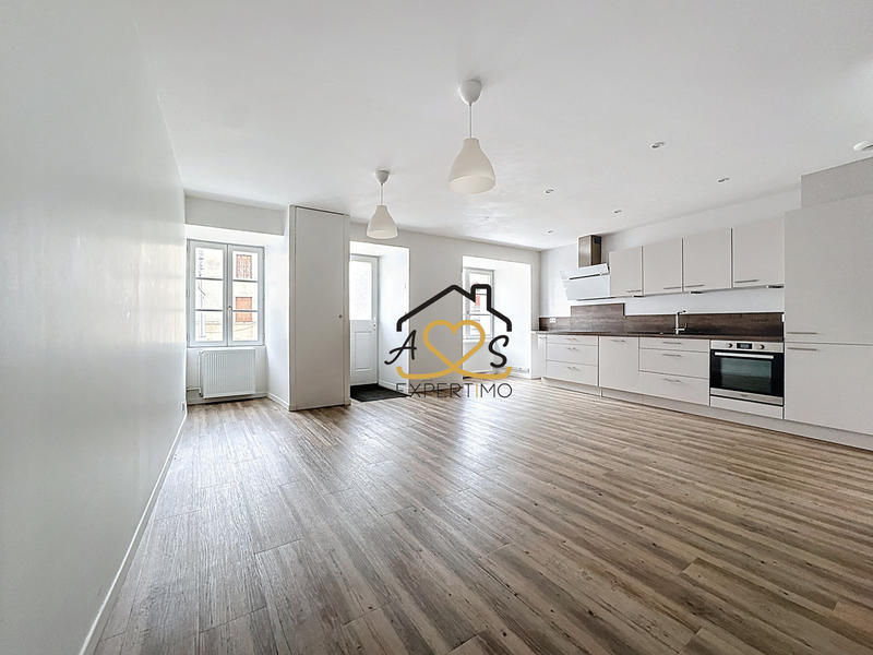 Maison - 110 m² - 6 pièces