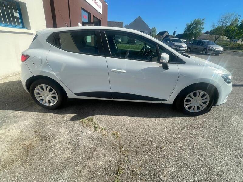 Renault Clio 4 1.5 dCi Commerciale 75ch 2016 – Prix Ht / Tva récupérable Garantie Reprise