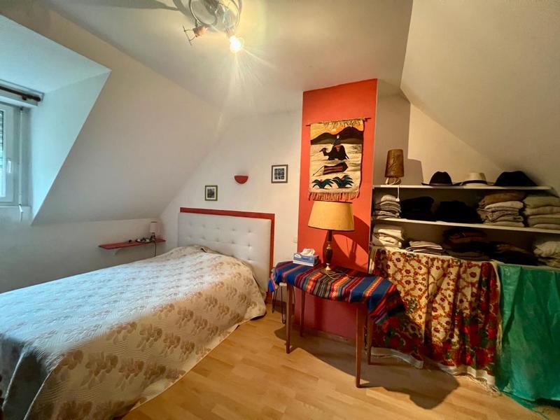 Propriété - 275 m² - 11 pièces