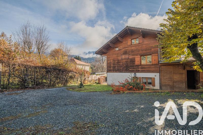 Châlet - 101 m² - 6 pièces