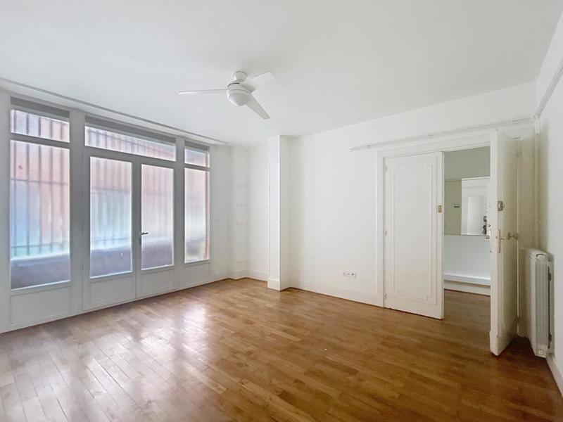 Local d'activité / Entrepôt - 90 m²