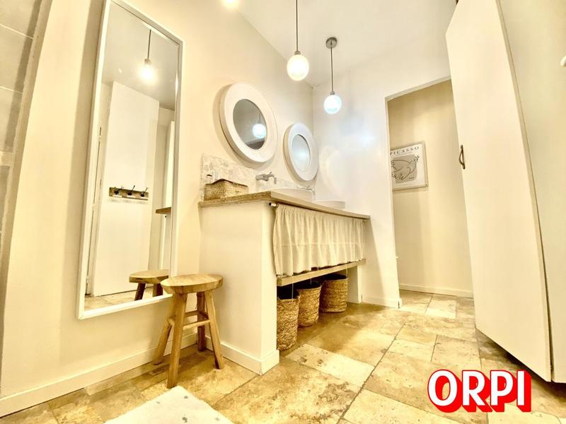 Villa - 111 m² - 4 pièces