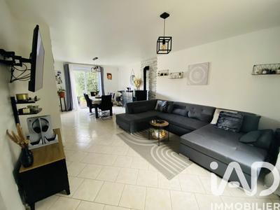 Maison - 89 m² - 5 pièces