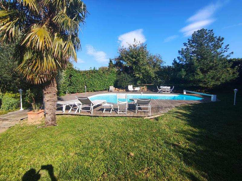 Maison - 108 m² - 4 pièces