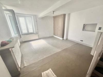 Maison - 127 m² - 7 pièces