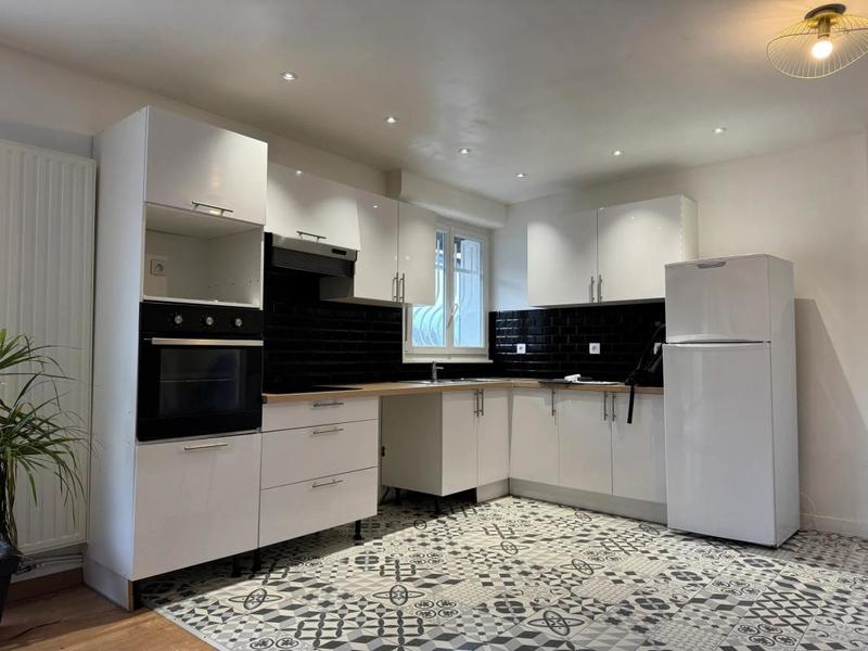 Maison - 120 m² - 6 pièces