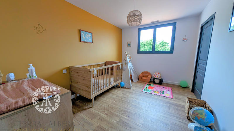 Villa - 190 m² - 6 pièces