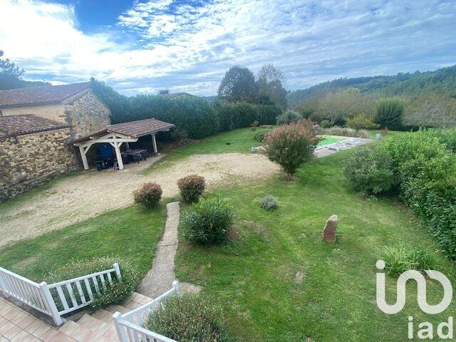 Maison de village - 131 m² - 5 pièces