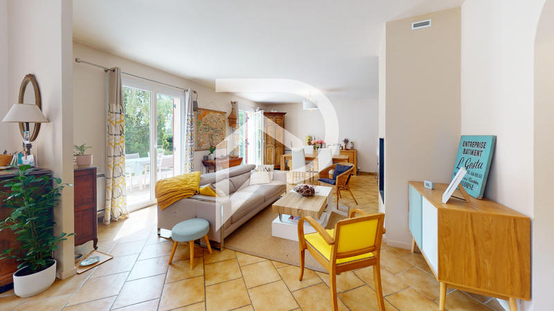 Maison - 150 m² - 7 pièces