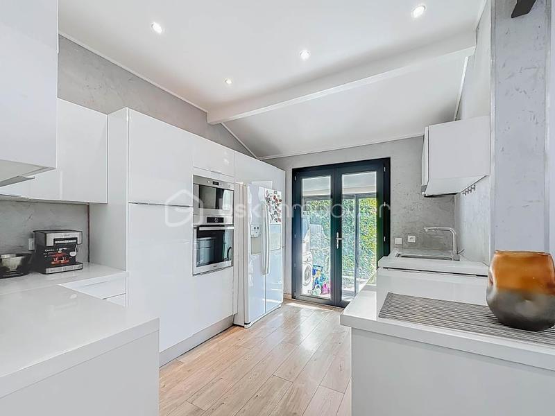 Villa - 136 m² - 6 pièces