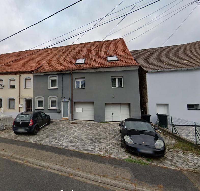 Appartement - 225 m² - 8 pièces