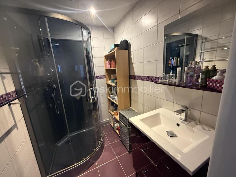 Demeure - 139 m² - 6 pièces