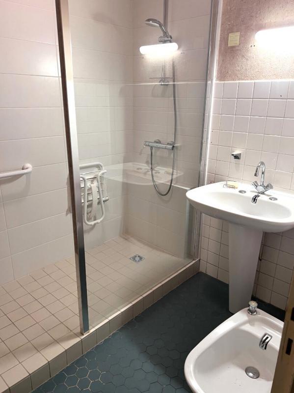 Maison - 180 m² - 8 pièces