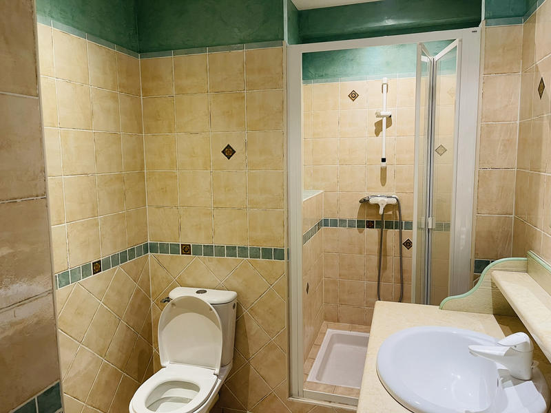 Maison - 207 m² - 8 pièces