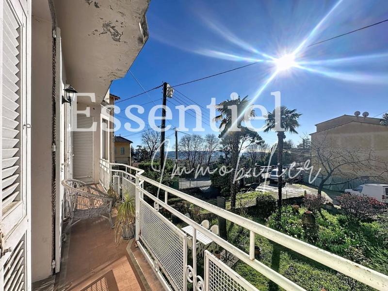 Appartement - 106 m² - 3 pièces