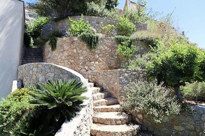 Villa - 300 m² - 9 pièces