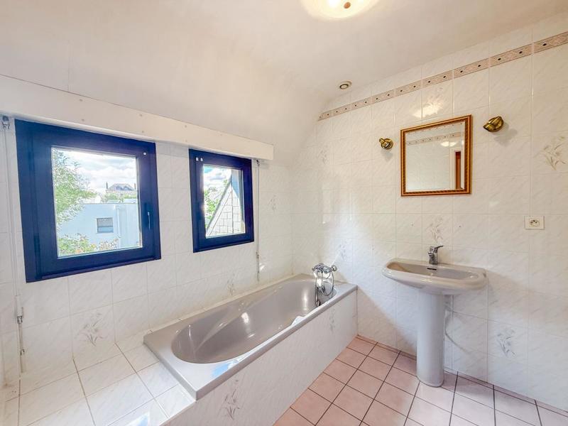 Maison - 115 m² - 4 pièces