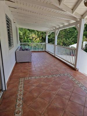 Maison - 279 m² - 7 pièces