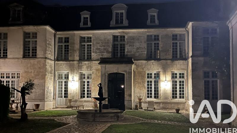 Maison - 495 m² - 10 pièces