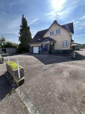 Maison - 191 m² - 8 pièces