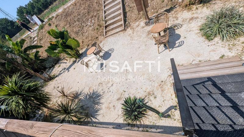 Local commercial - 143 m² - 2 pièces