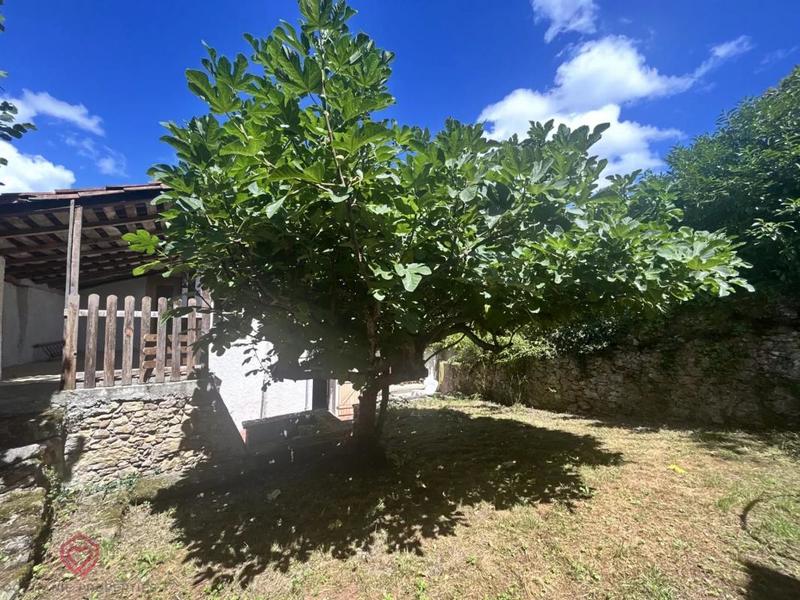 Maison - 200 m² - 7 pièces